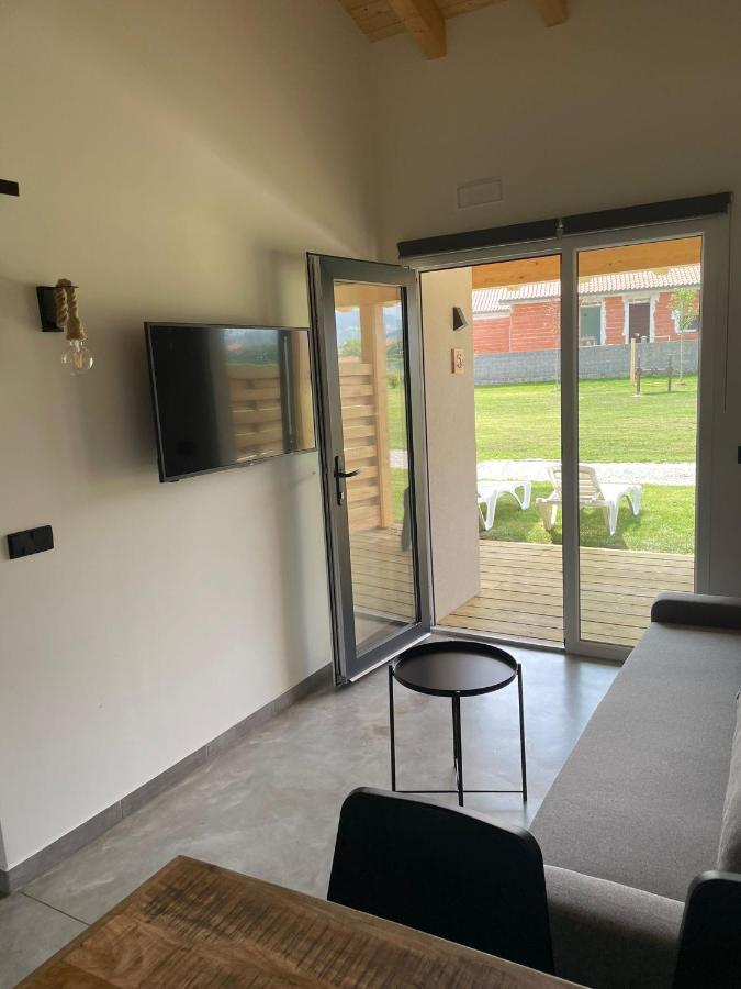 Apartamentos Aronces Кудилеро Екстериор снимка